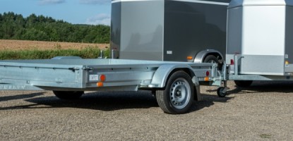 What to check before towing a trailer long-distance