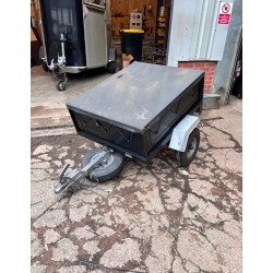 Erde 102 Trailer 4' X 3' - 300 kg Gross weight with cover