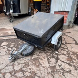 Erde 102 Trailer 4' X 3' - 300 kg Gross weight with cover