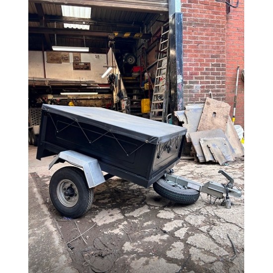 Erde 102 Trailer 4' X 3' - 300 kg Gross weight with cover