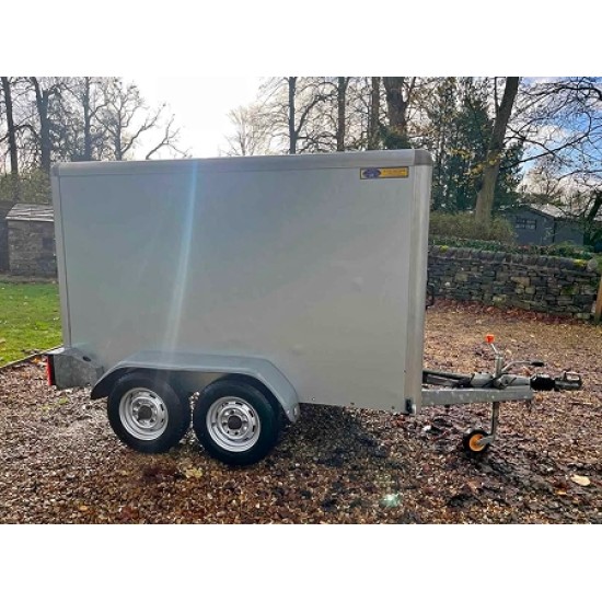 Indespension 2015 Tav84 Trailer 